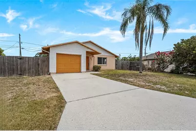 904 16th Street E, Palmetto, FL 34221 - Photo 3