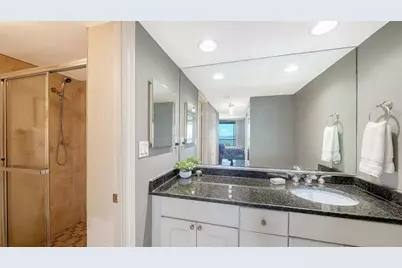 707 S Gulfstream Avenue #705, Sarasota, FL 34236 - Photo 37