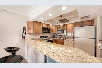 707 S Gulfstream Avenue #705, Sarasota, FL 34236 - Photo 27