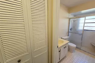 1225 56th St W, Bradenton, FL 34209 - Photo 15