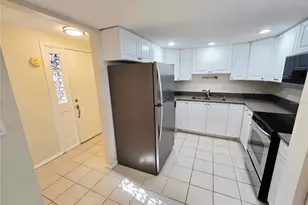 1225 56th St W, Bradenton, FL 34209 - Photo 9