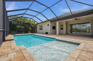3613 Woodcliff Lk Ter, Sarasota, FL 34243 - Photo 51