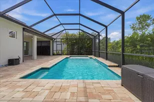 3613 Woodcliff Lk Ter, Sarasota, FL 34243 - Photo 53