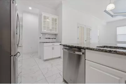 3613 Woodcliff Lake Terrace, Sarasota, FL 34243 - Photo 21