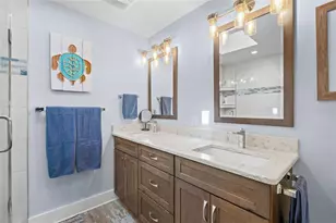 3701 E Bay Dr, Bradenton Beach, FL 34217 - Photo 27