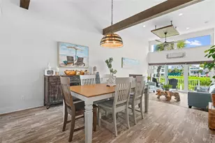 3701 E Bay Dr, Bradenton Beach, FL 34217 - Photo 17