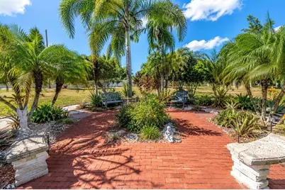 3717 115th Street Court W, Bradenton, FL 34210 - Photo 19