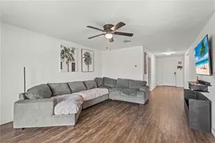 1731 Chatham Green Circle, Ruskin, FL 33570 - Photo 5