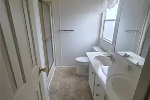 5707 45th St E, Bradenton, FL 34203 - Photo 13