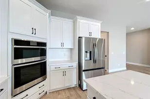 247 Monet Trl, Bradenton, FL 34212 - Photo 23