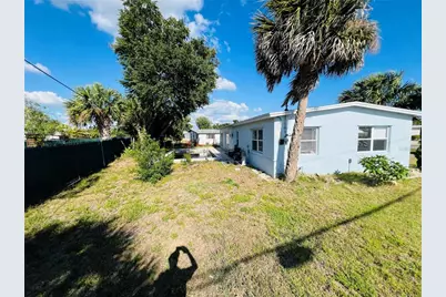 21098 Glendale Avenue, Port Charlotte, FL 33952 - Photo 5