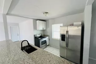 21098 Glendale Ave, Port Charlotte, FL 33952 - Photo 17