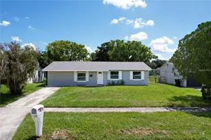 1635 Ravenall Ave, Orlando, FL 32811 - Photo 1