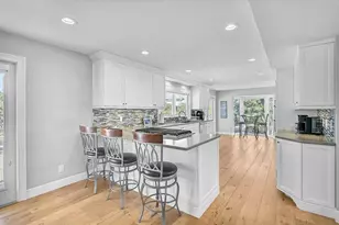 320 Ringling Point Dr, Sarasota, FL 34234 - Photo 13