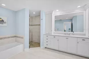 320 Ringling Point Dr, Sarasota, FL 34234 - Photo 29