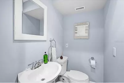 320 Ringling Point Drive, Sarasota, FL 34234 - Photo 19