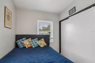 4479 Porpoise Dr SE, Saint Petersburg, FL 33705 - Photo 21