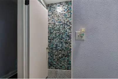 4479 Porpoise Drive SE, Saint Petersburg, FL 33705 - Photo 41