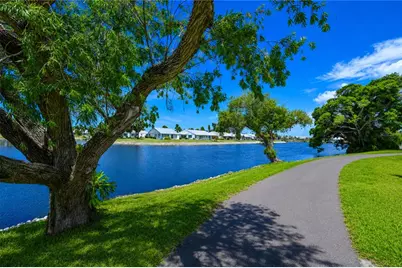 9425 Andover Circle, Bradenton, FL 34210 - Photo 29
