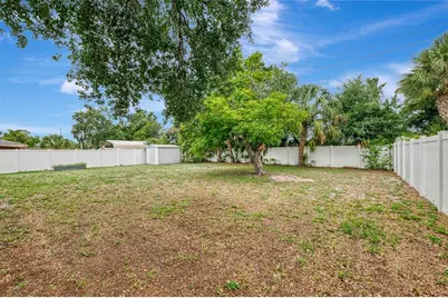 1110 Carmella Circle, Sarasota, FL 34243 - Photo 41