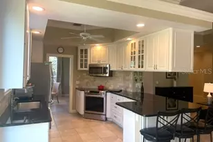 11818 Fiore Ln, Sarasota, FL 34238 - Photo 7