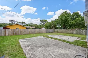 2635 Bucida Dr, Sarasota, FL 34232 - Photo 21