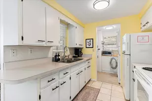 980 Charlotte Ave, Sarasota, FL 34237 - Photo 11