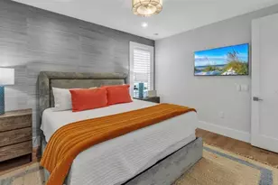 106 11th St S, Bradenton Beach, FL 34217 - Photo 37