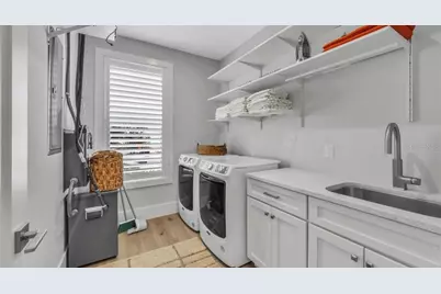 106 11th Street S, Bradenton Beach, FL 34217 - Photo 35
