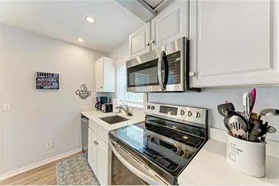 101 25th Street N #3, Bradenton Beach, FL 34217 - Photo 13