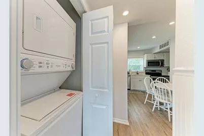 101 25th Street N #3, Bradenton Beach, FL 34217 - Photo 23