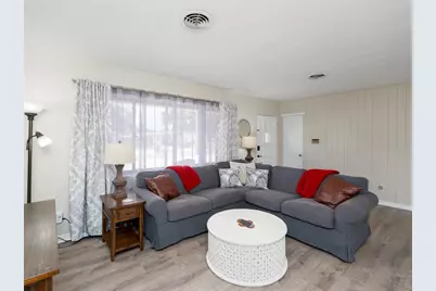 3137 Bay Street, Sarasota, FL 34237 - Photo 3
