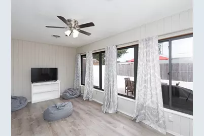 3137 Bay Street, Sarasota, FL 34237 - Photo 9