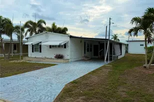 5205 5th St E, Bradenton, FL 34203 - Photo 3