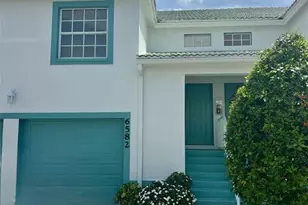 6582 Fairway Gardens Dr, Bradenton, FL 34203 - Photo 5
