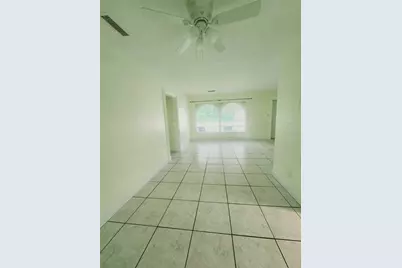 2023 Gold Avenue, Sarasota, FL 34235 - Photo 11