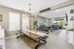 9240 Tequila Sunrise Dr, Sarasota, FL 34241 - Photo 5