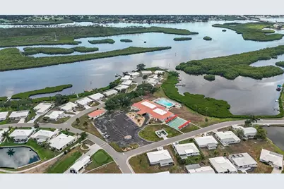 4001 Chinaberry Road, Bradenton, FL 34208 - Photo 55