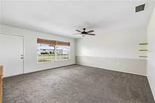 4001 Chinaberry Rd, Bradenton, FL 34208 - Photo 11
