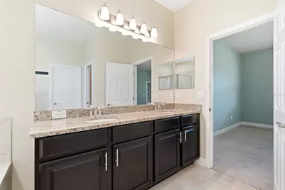 924 Buttercup Glen, Bradenton, FL 34212 - Photo 35