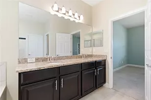 924 Buttercup Glen, Bradenton, FL 34212 - Photo 35