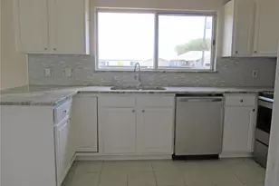 11097 Magdalena Ave, Englewood, FL 34224 - Photo 15