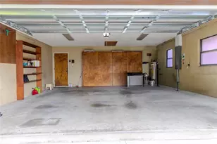 1028 Sylvia Ln, Tampa, FL 33613 - Photo 43