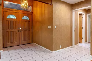 1028 Sylvia Ln, Tampa, FL 33613 - Photo 19