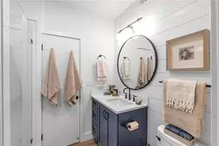 1864 Clematis St St, Sarasota, FL 34239 - Photo 29
