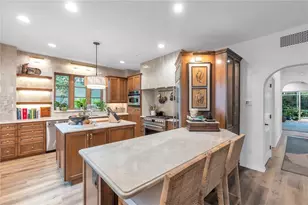 1864 Clematis St St, Sarasota, FL 34239 - Photo 17
