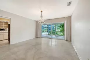 621 Alhambra Rd, Venice, FL 34285 - Photo 13