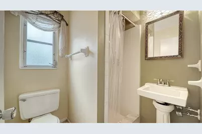 621 Alhambra Road, Venice, FL 34285 - Photo 25