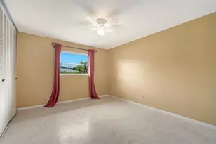 621 Alhambra Rd, Venice, FL 34285 - Photo 21