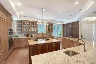 3942 Hamilton Club Cir, Sarasota, FL 34242 - Photo 31